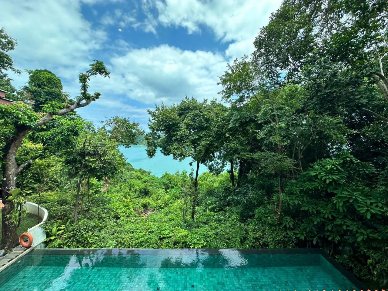 Ambong Pool Villas - Private Pool Pantai Cenang  Eksteriør bilde